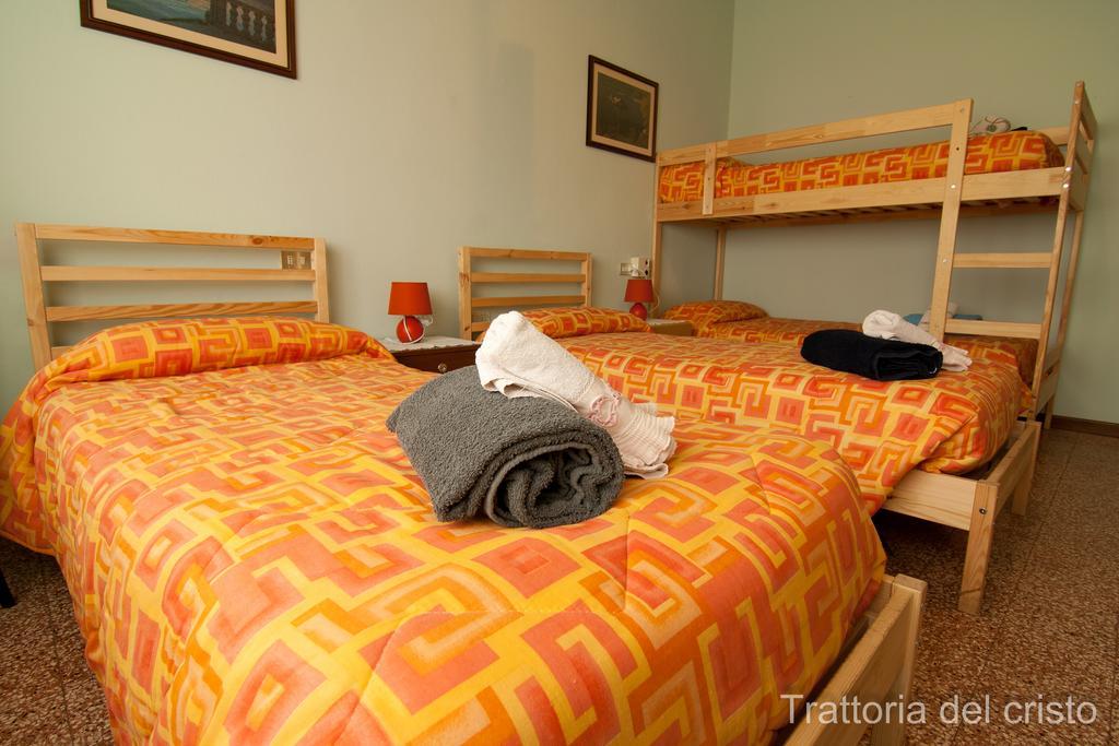 Affittacamere Trattoria Del Cristo Ospedaletto Lodigiano Habitación foto